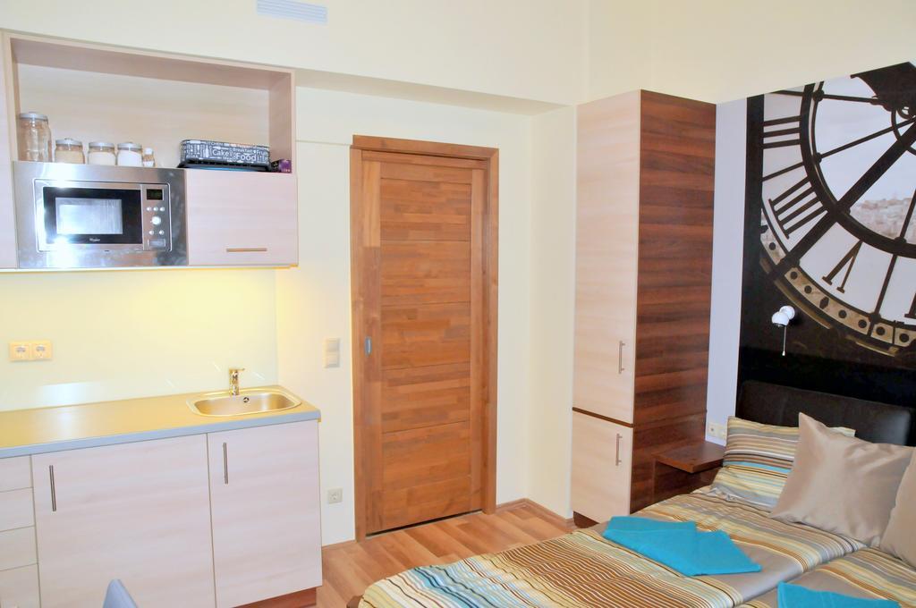 Frank & Fang Apartments بودابست المظهر الخارجي الصورة