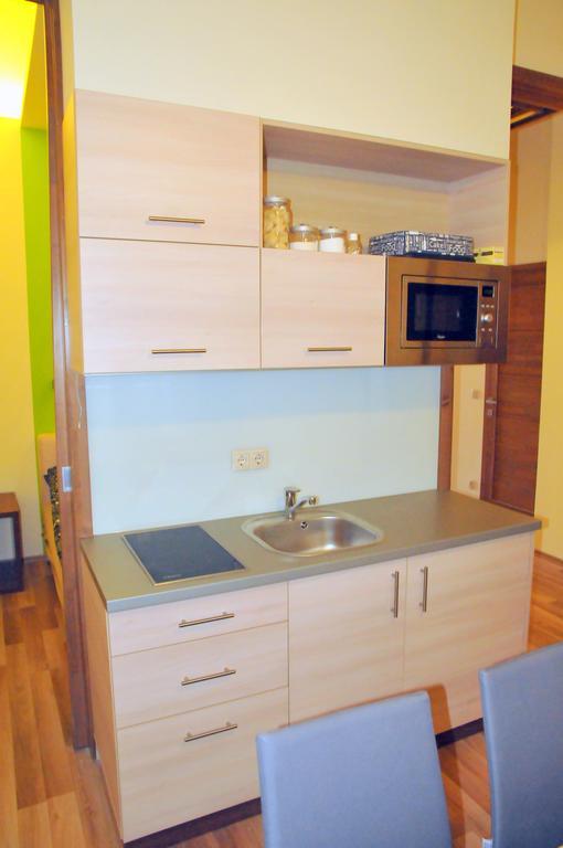 Frank & Fang Apartments بودابست المظهر الخارجي الصورة